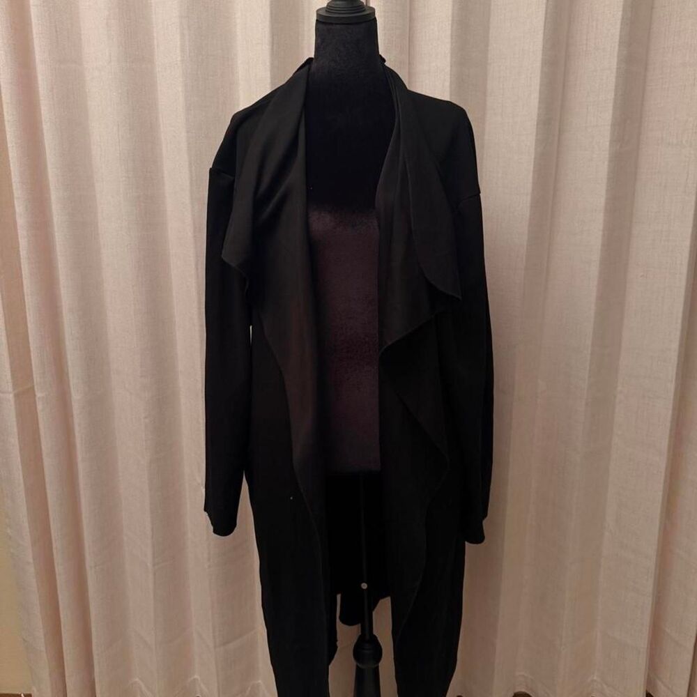 Boohoo Women's Black Coat